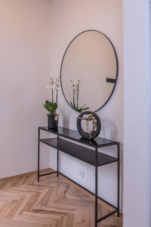 New Design Apt - Central Location Wenceslas Square براغ المظهر الخارجي الصورة