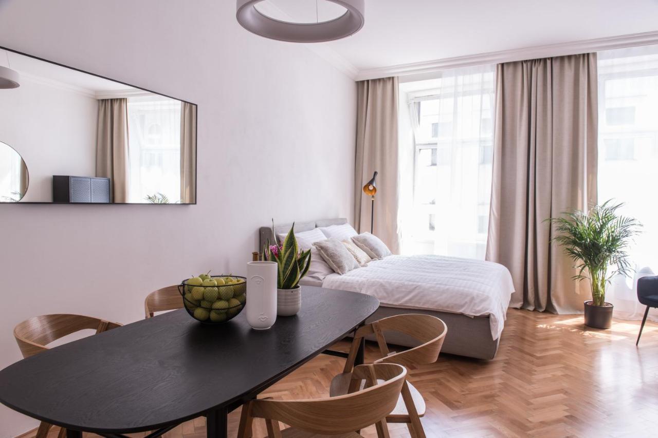 New Design Apt - Central Location Wenceslas Square براغ المظهر الخارجي الصورة